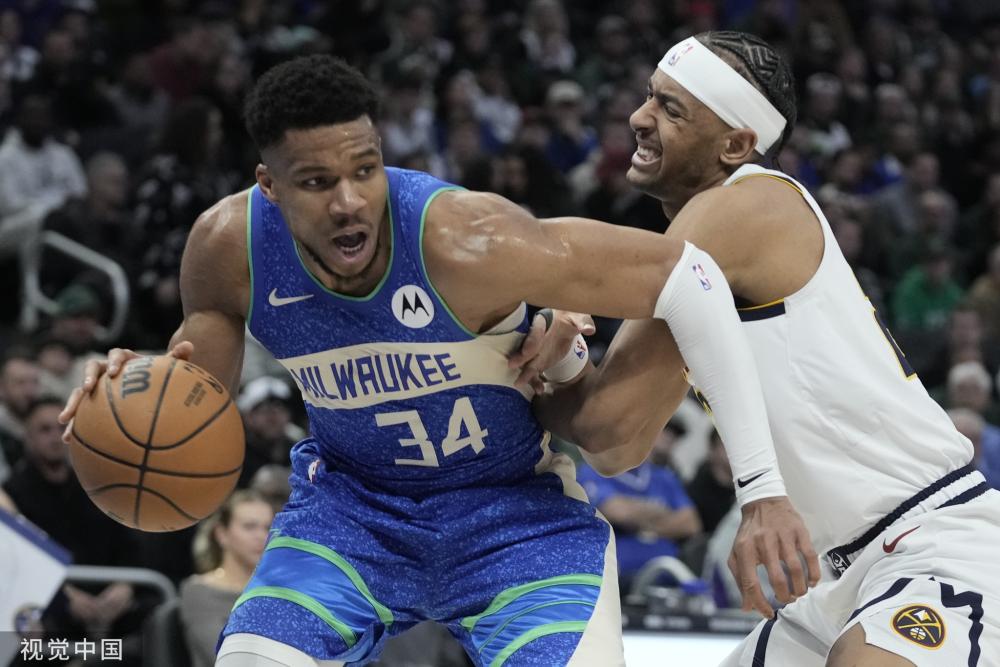 一幅漫画中 一幅漫画中