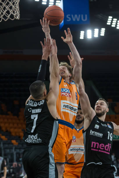 另一方面也 另一方面也