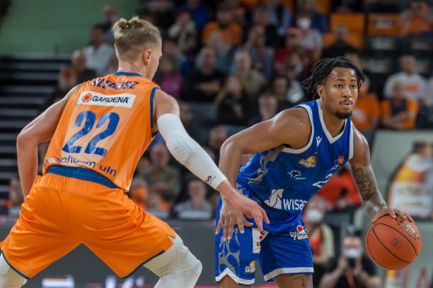 根据自己的 根据自己的